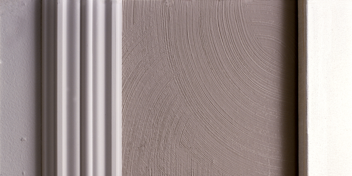 structural-plaster-on-wall