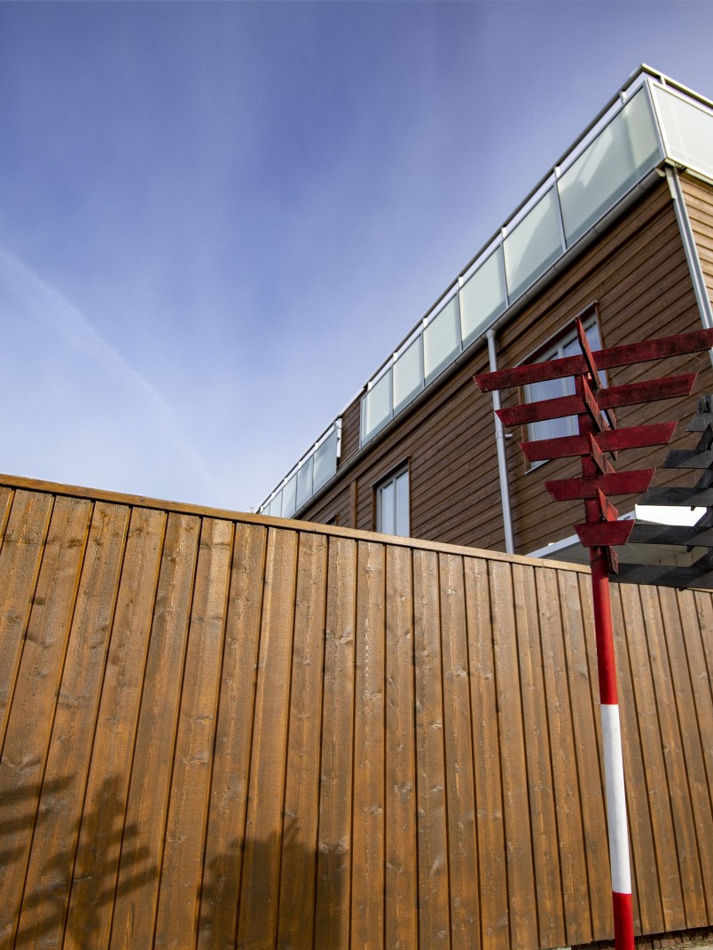 How surface treatment lengthens the life of wood