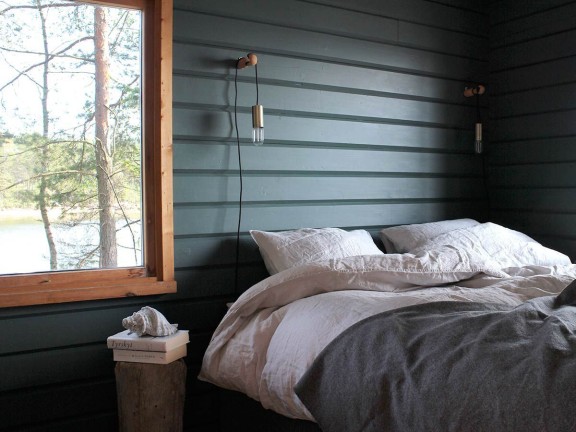 Painted green bedroom wall