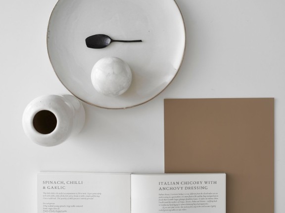 Riikka Kantinkoski painted the wall chocolate brown