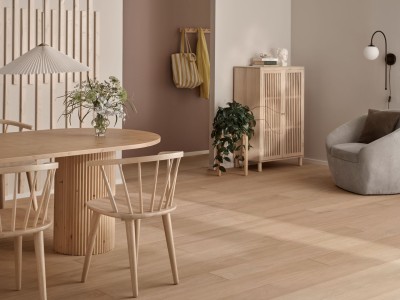 how to varnish wooden floor with floor lacquer