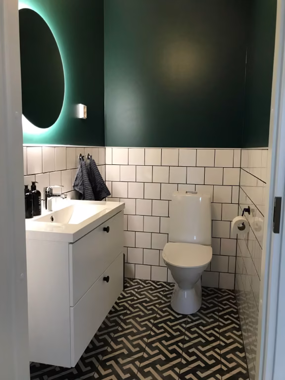 bathroom makeover tips 