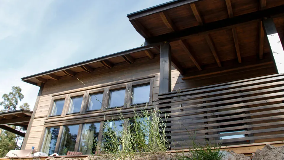 Log house