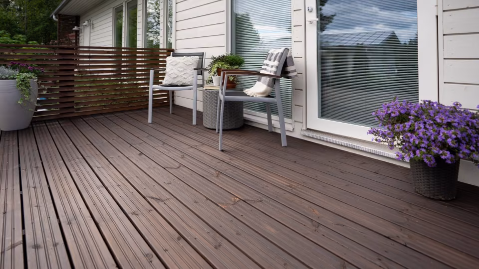 Oiled dark terrace
