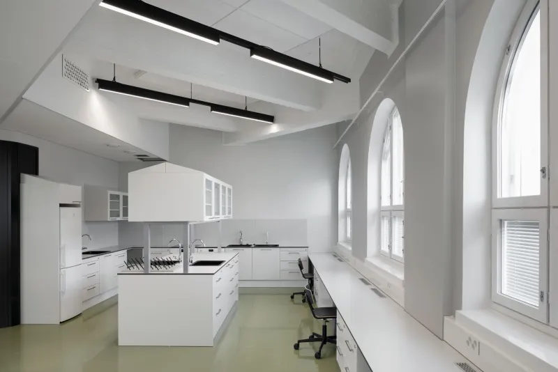 Temafloor school floor